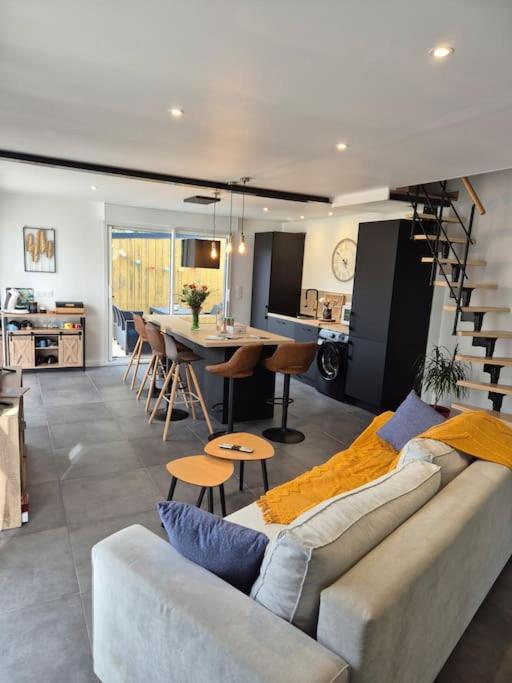Belz Casa Delia, Maison Lumineuse Et Moderne מראה חיצוני תמונה